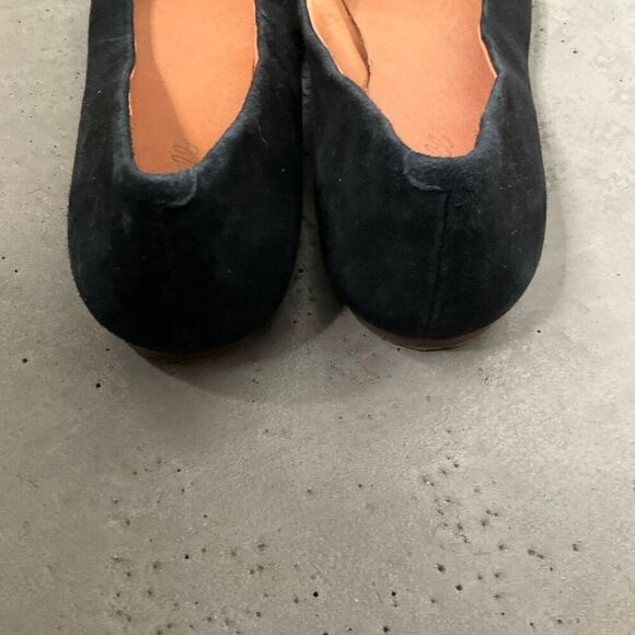 Madewell The Sidewalk Skimmer Suede Flats - Picture 5 of 6